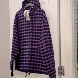 The Vermont Flannel Co.  NWT Hooded flannel pullover.